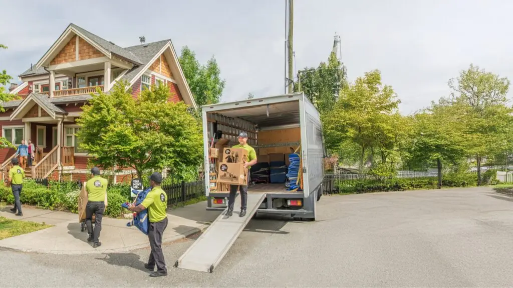 background checked movers