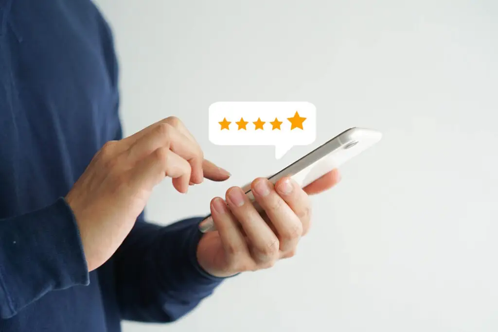 customer leaving 5 star review