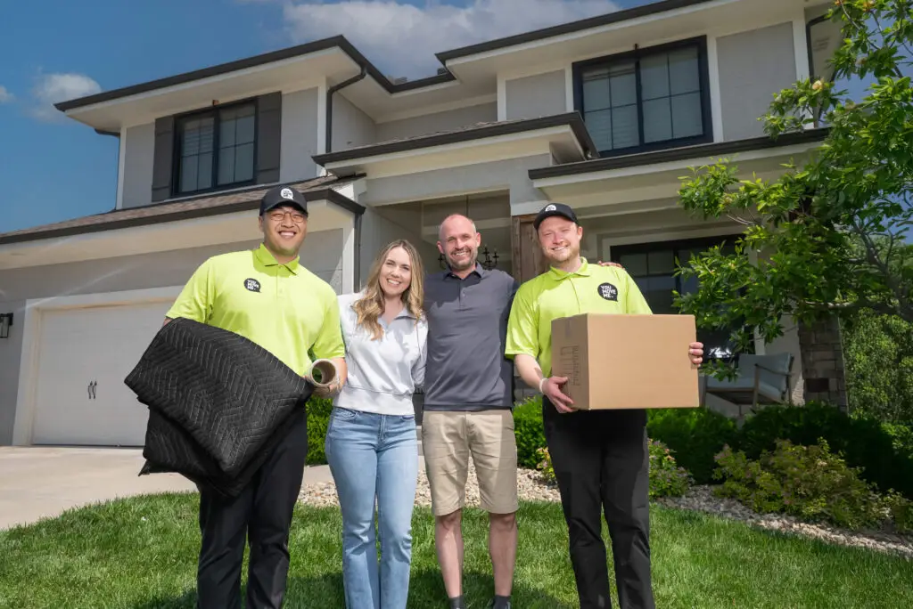 movers arriving on time